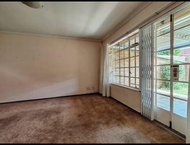 3 BEDROOM TOWNHOUSE FOR SALE IN THREE RIVERS